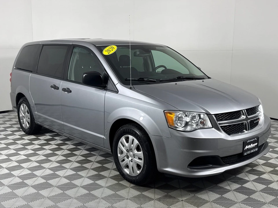 2020 Dodge Caravan - Image 3 of 12