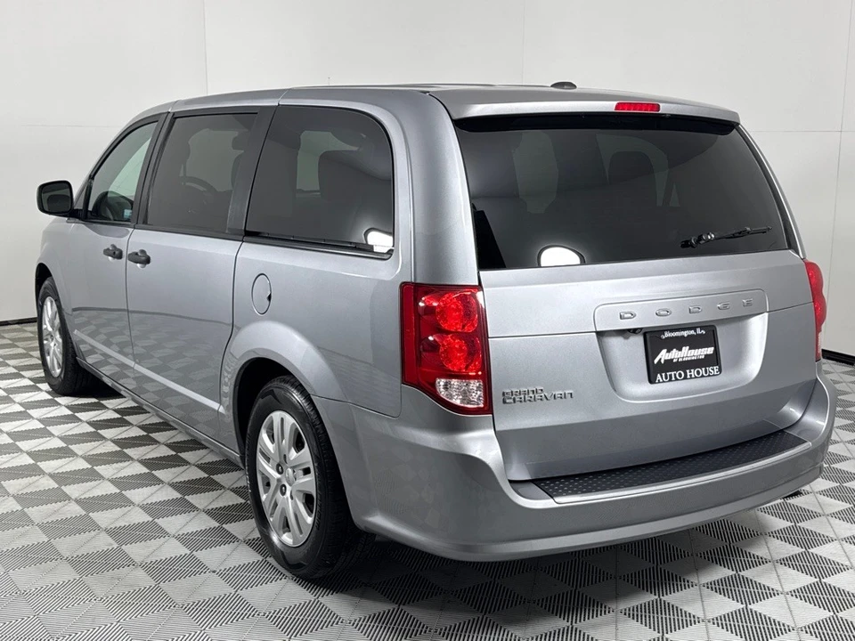 2020 Dodge Caravan - Image 7 of 12