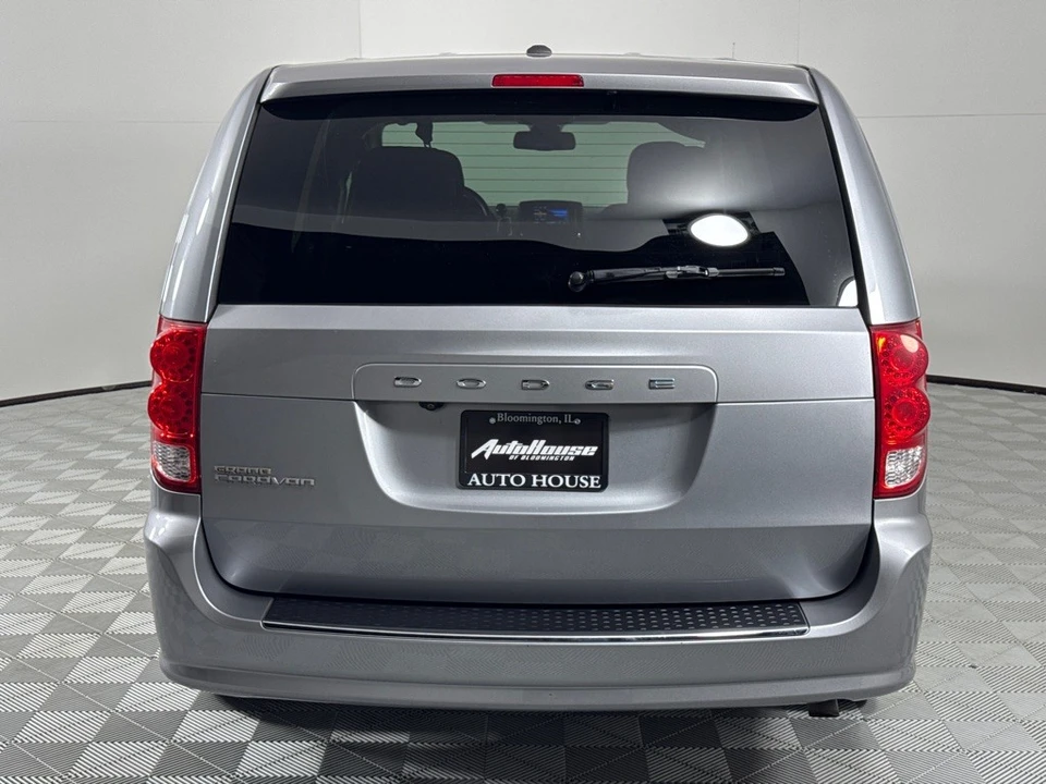 2020 Dodge Caravan - Image 6 of 12