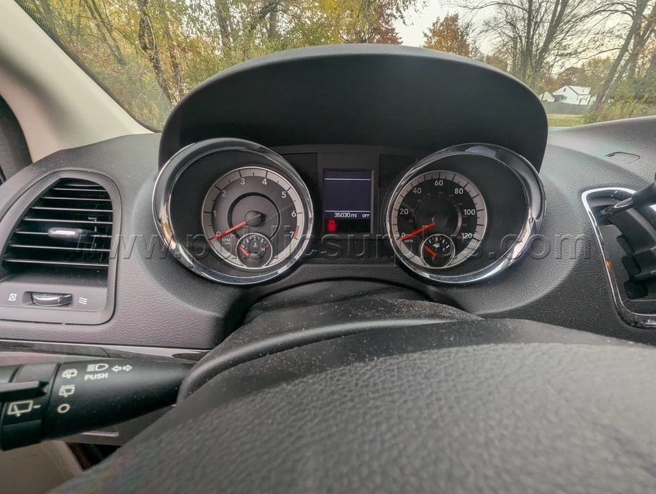 2020 Dodge Caravan - Image 7 of 11