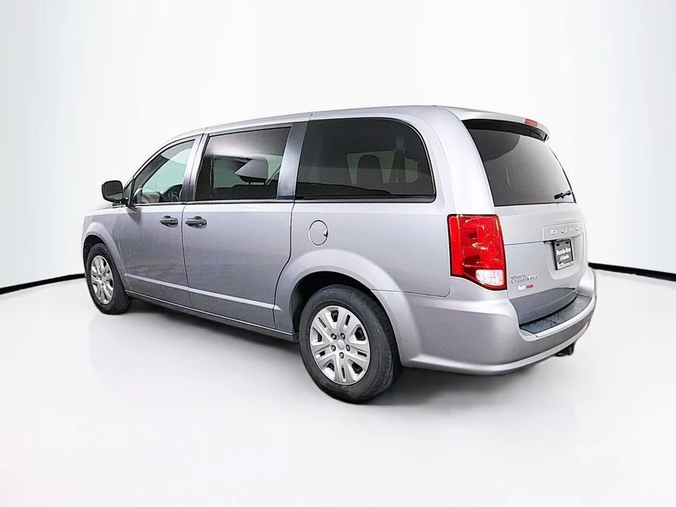2020 Dodge Caravan - Image 5 of 21