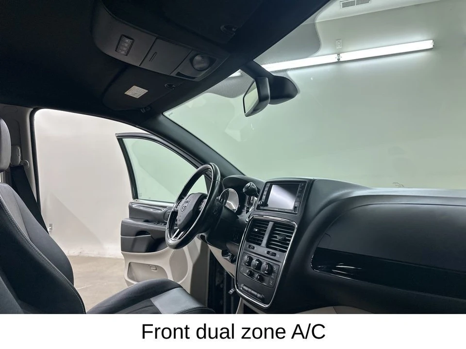 2020 Dodge Caravan - Image 20 of 21