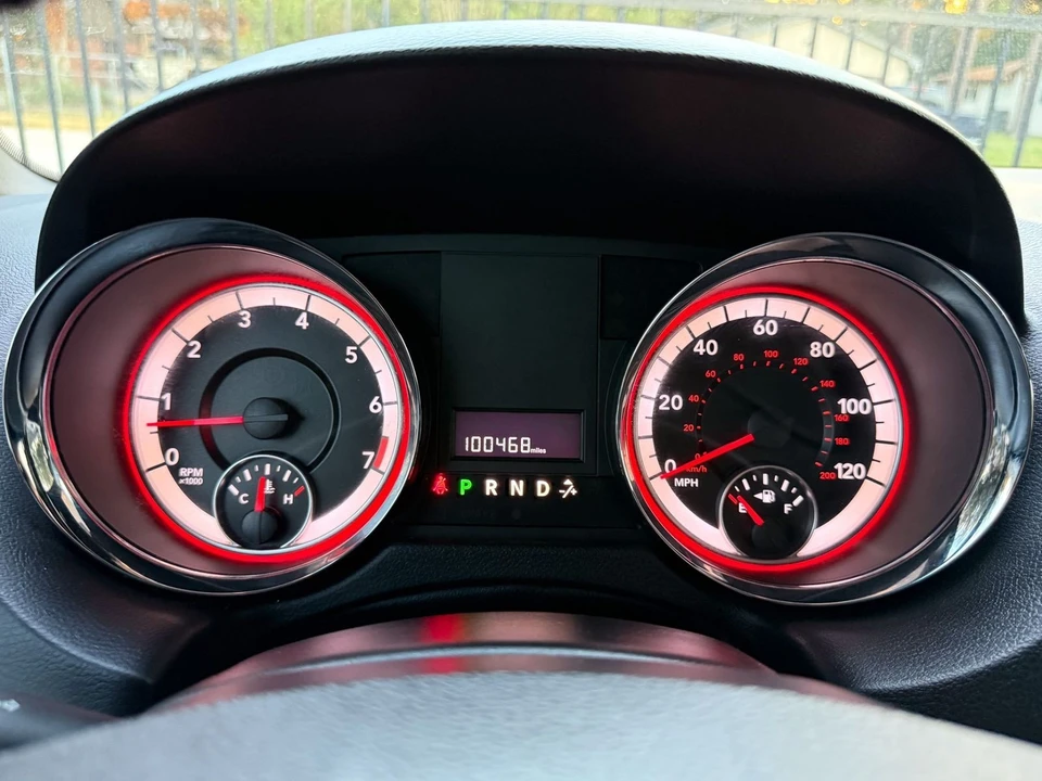 2020 Dodge Caravan - Image 8 of 12