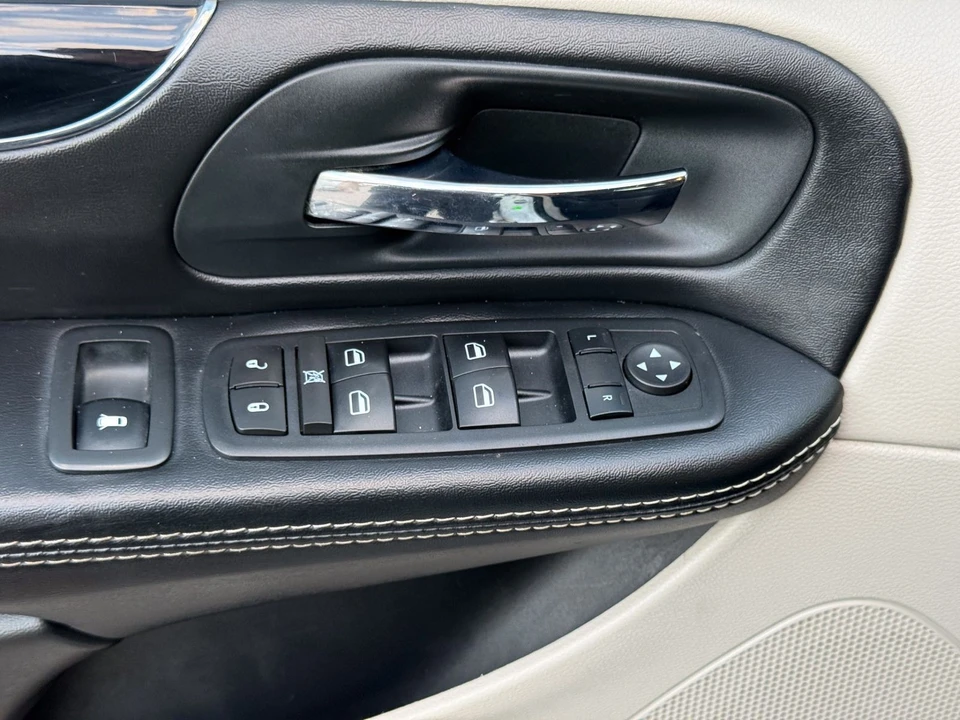 2020 Dodge Caravan - Image 12 of 12