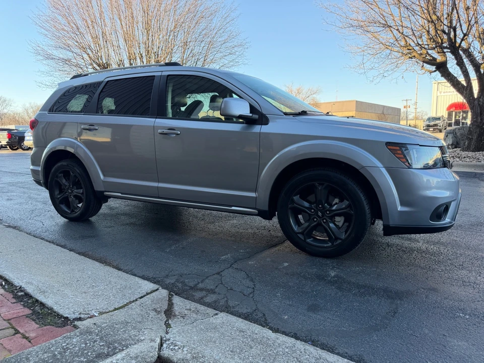 2020 Dodge Journey - Image 9 of 21