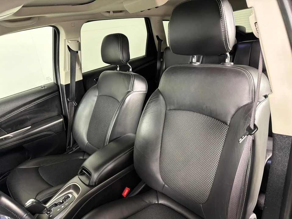 2020 Dodge Journey - Image 14 of 21