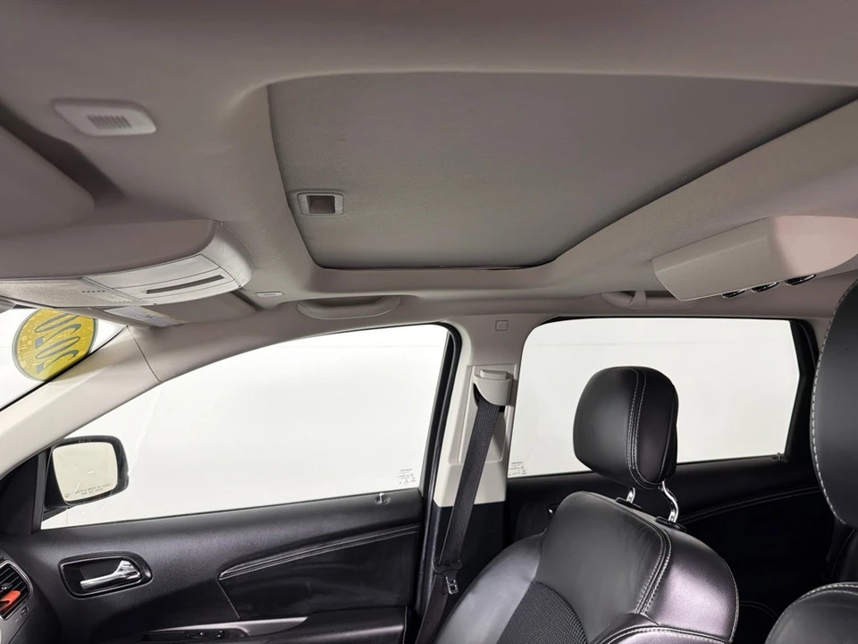2020 Dodge Journey - Image 15 of 21