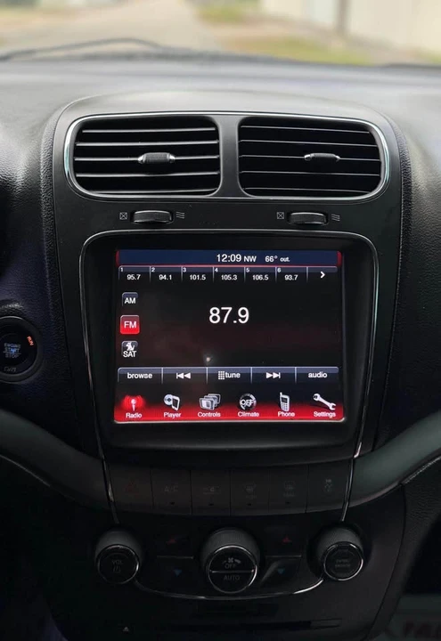 2020 Dodge Journey - Image 10 of 16