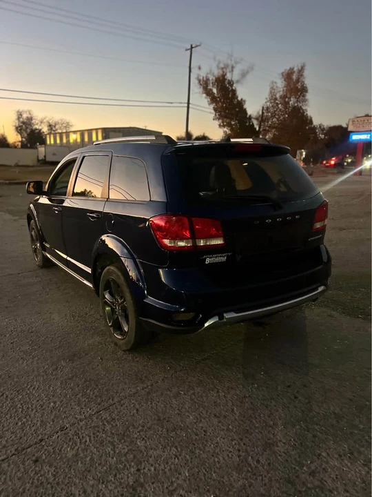2020 Dodge Journey - Image 5 of 19