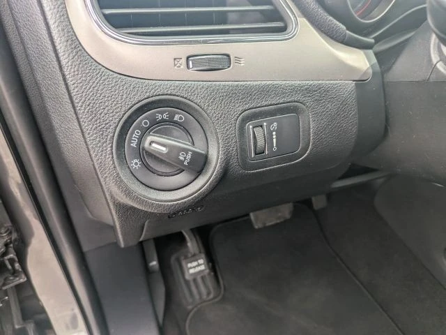 2020 Dodge Journey - Image 20 of 21