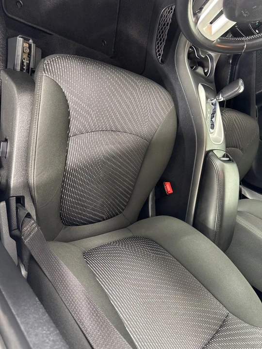 2020 Dodge Journey - Image 13 of 21