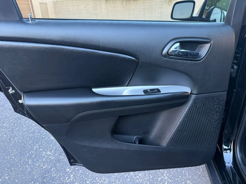 2020 Dodge Journey - Image 14 of 21