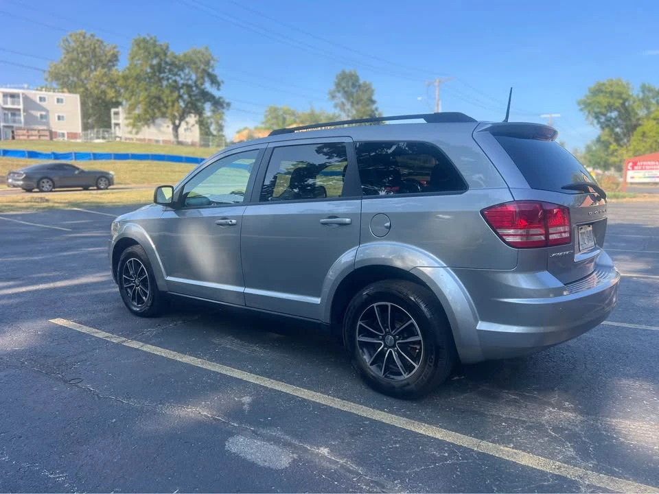 2020 Dodge Journey - Image 5 of 18