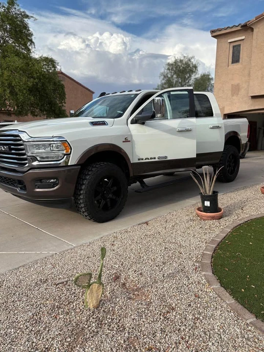 2020 Ram 2500 - Image 5 of 13