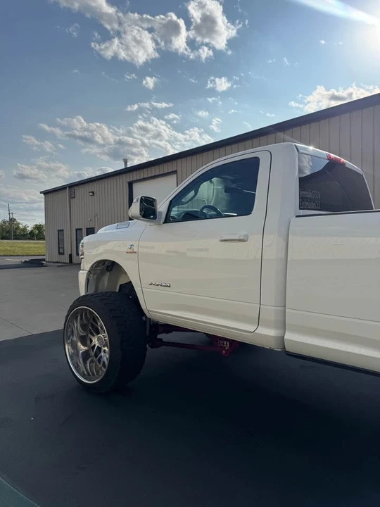 2020 Ram 2500 - Image 6 of 9
