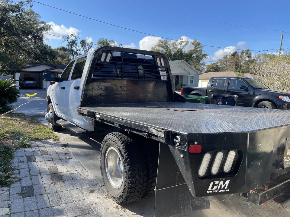 2020 Ram 3500 - Image 8 of 10
