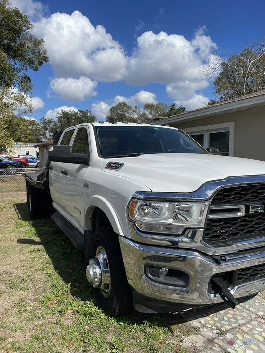2020 Ram 3500 - Image 3 of 7