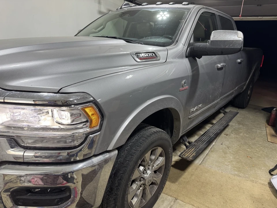 2020 Ram 3500 - Image 14 of 21
