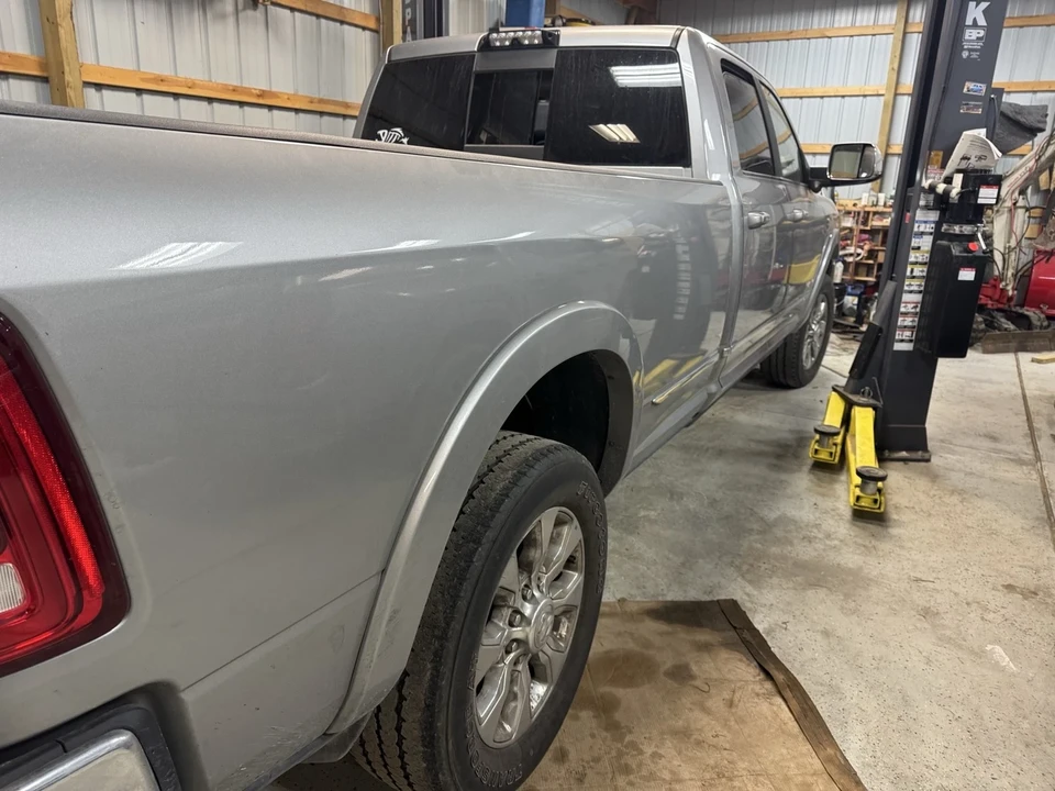 2020 Ram 3500 - Image 17 of 21
