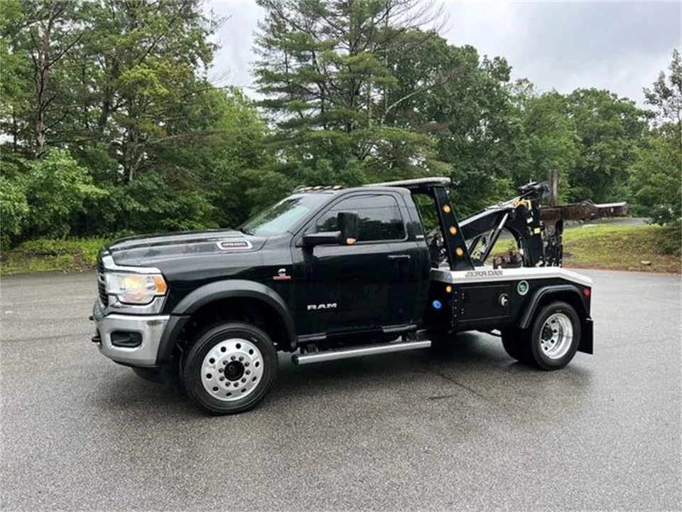2020 Dodge Ram 4th Gen - Image 2 of 17