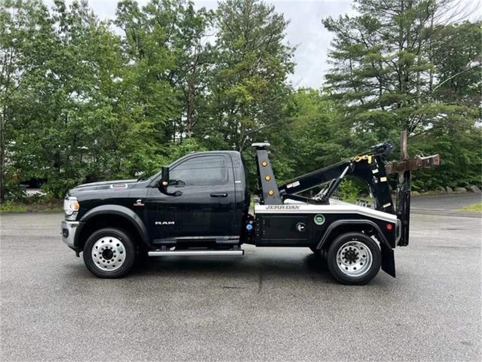 2020 Dodge Ram 4th Gen - Image 3 of 17