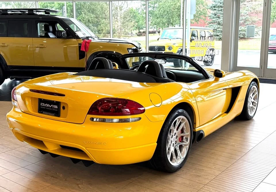 2020 Dodge Viper - Image 11 of 20
