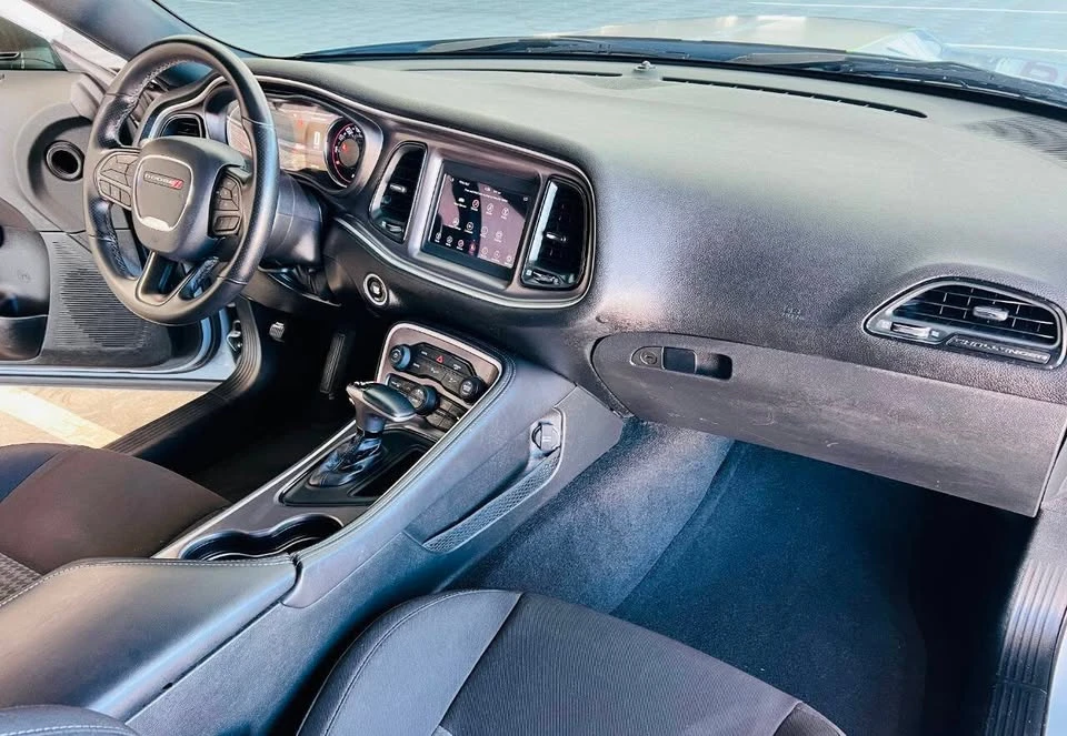 2020 Dodge Challenger 3rd Gen - Image 15 of 20