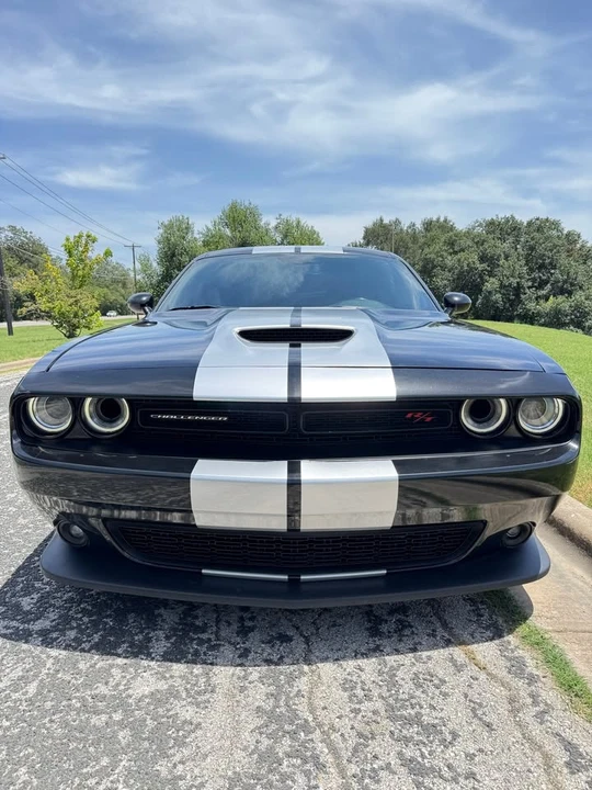 2020 Dodge Challenger 3rd Gen - Image 2 of 15