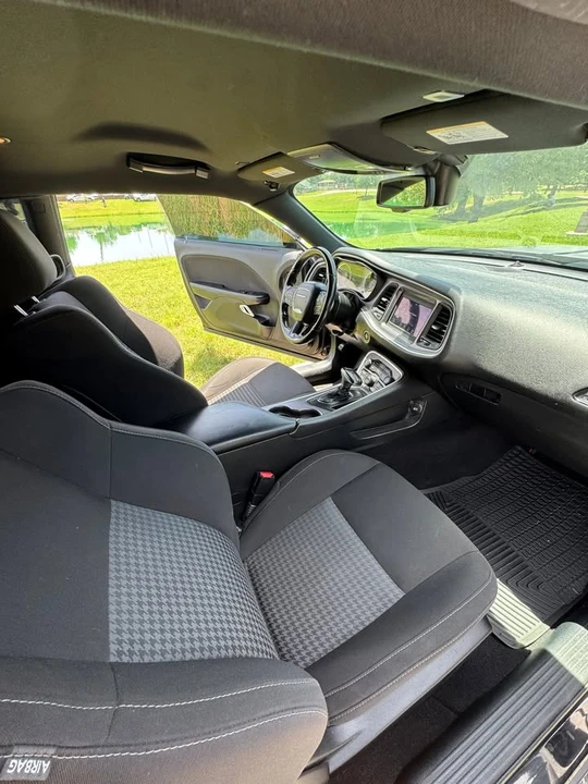 2020 Dodge Challenger 3rd Gen - Image 13 of 15