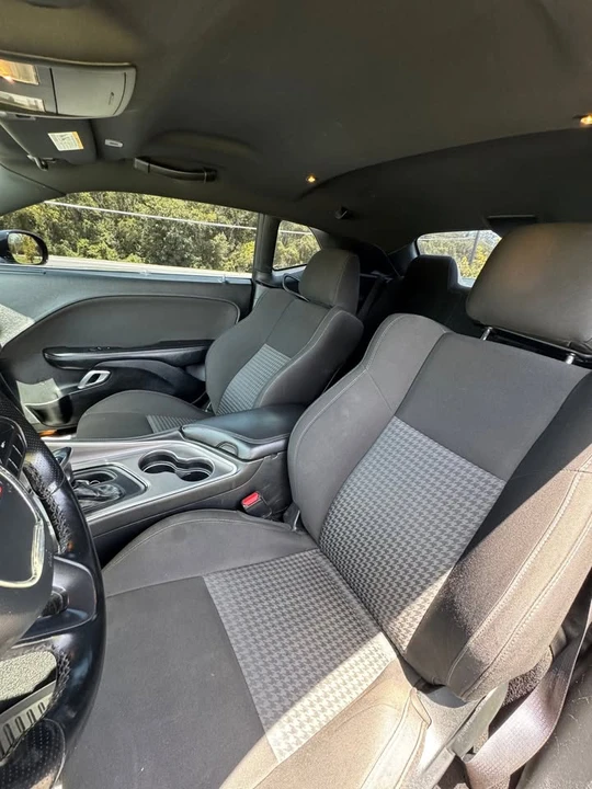 2020 Dodge Challenger 3rd Gen - Image 10 of 15