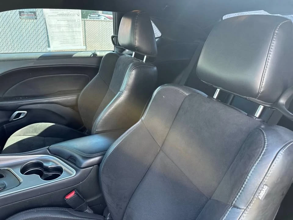 2020 Dodge Challenger 3rd Gen - Image 16 of 19