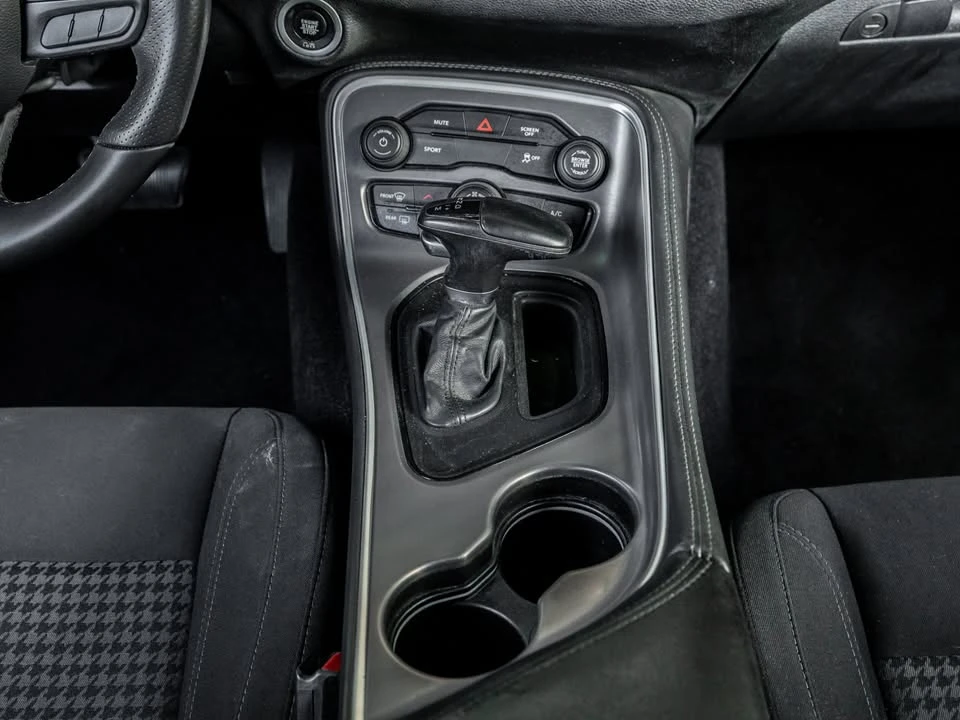 2020 Dodge Challenger 3rd Gen - Image 14 of 20