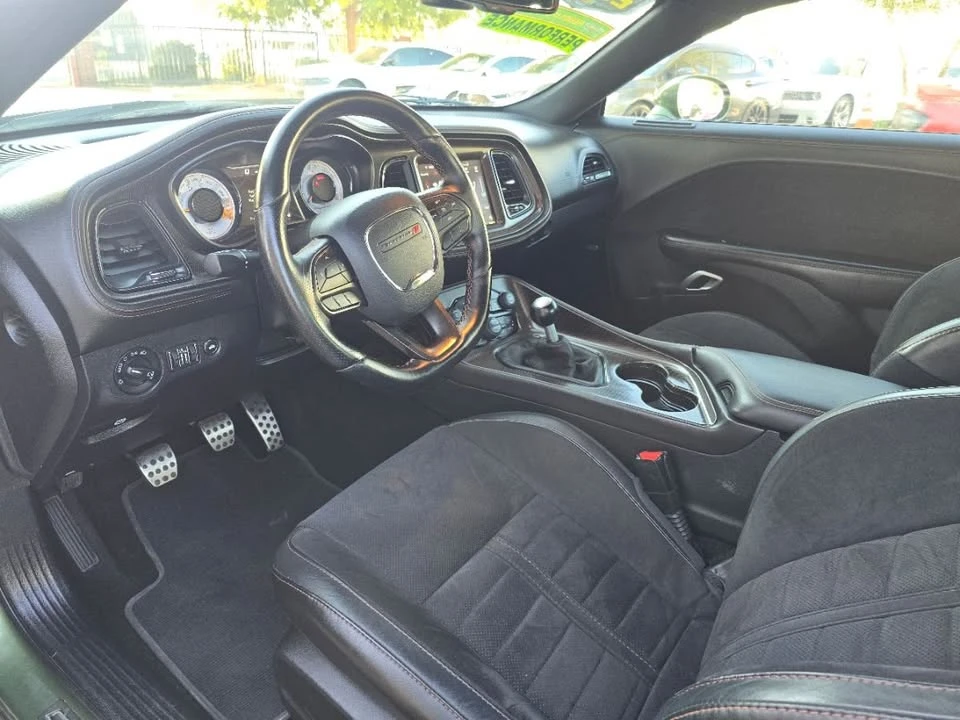 2020 Dodge Challenger 3rd Gen - Image 16 of 19