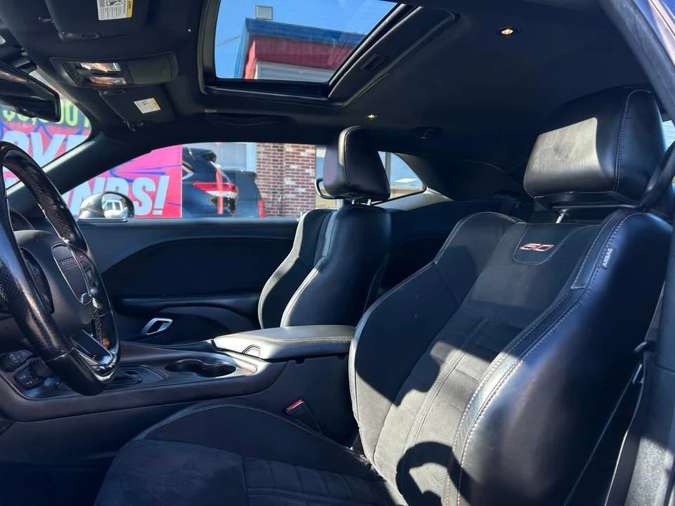 2020 Dodge Challenger 3rd Gen - Image 19 of 20