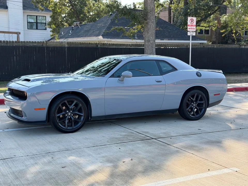 2020 Dodge Challenger 3rd Gen - Image 9 of 14