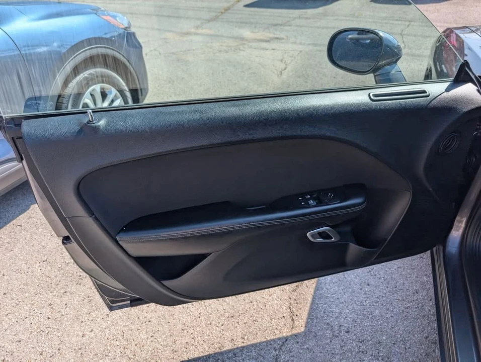 2020 Dodge Challenger 3rd Gen - Image 8 of 13