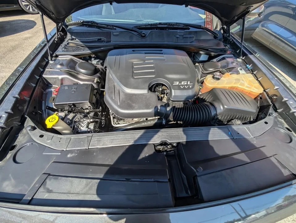 2020 Dodge Challenger 3rd Gen - Image 7 of 13