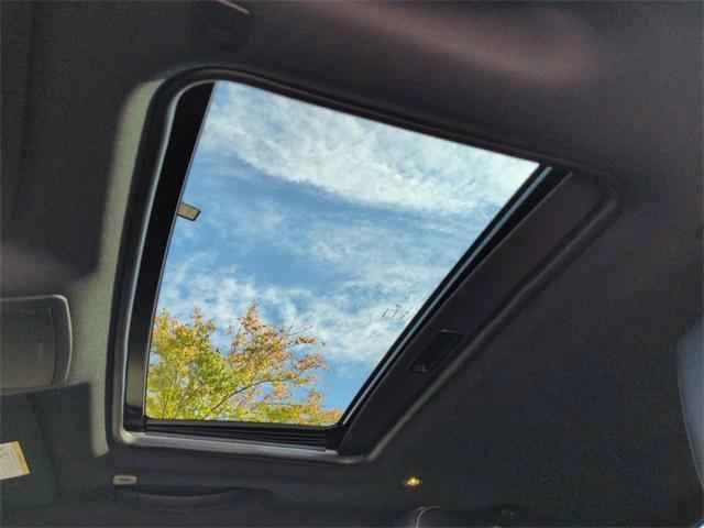 2020 Dodge Challenger 3rd Gen - Image 17 of 20