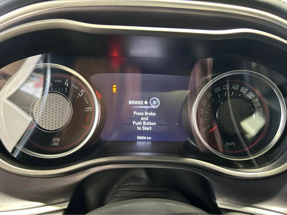 2020 Dodge Challenger 3rd Gen - Image 7 of 10