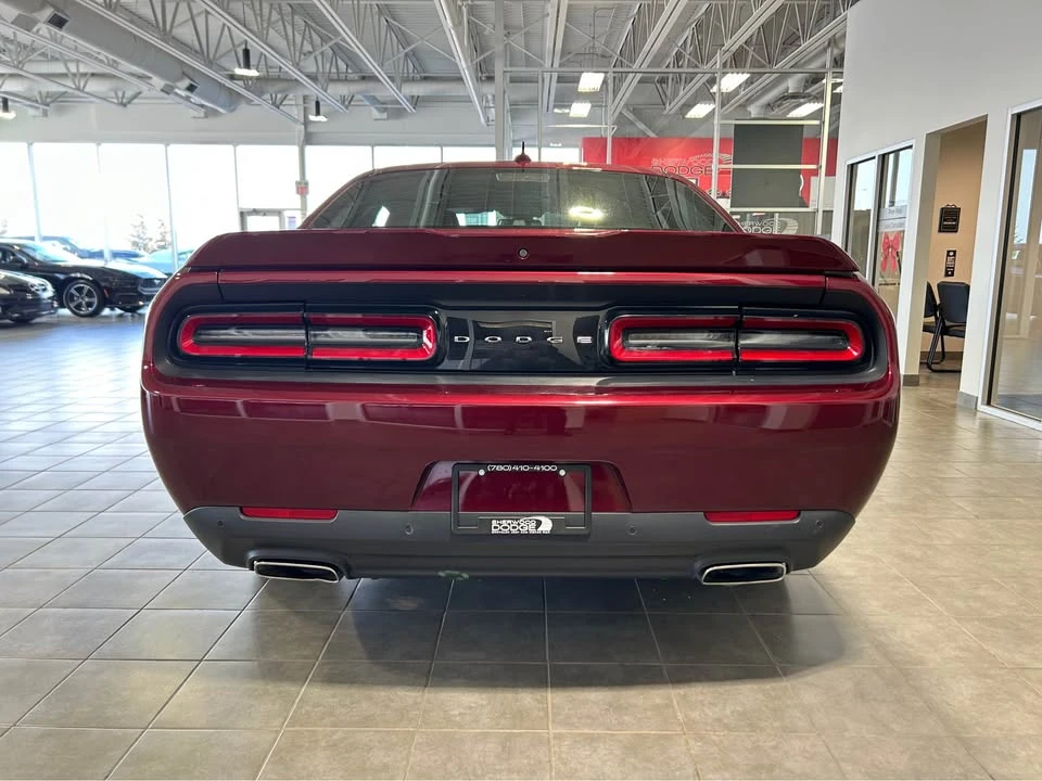 2020 Dodge Challenger 3rd Gen - Image 9 of 10