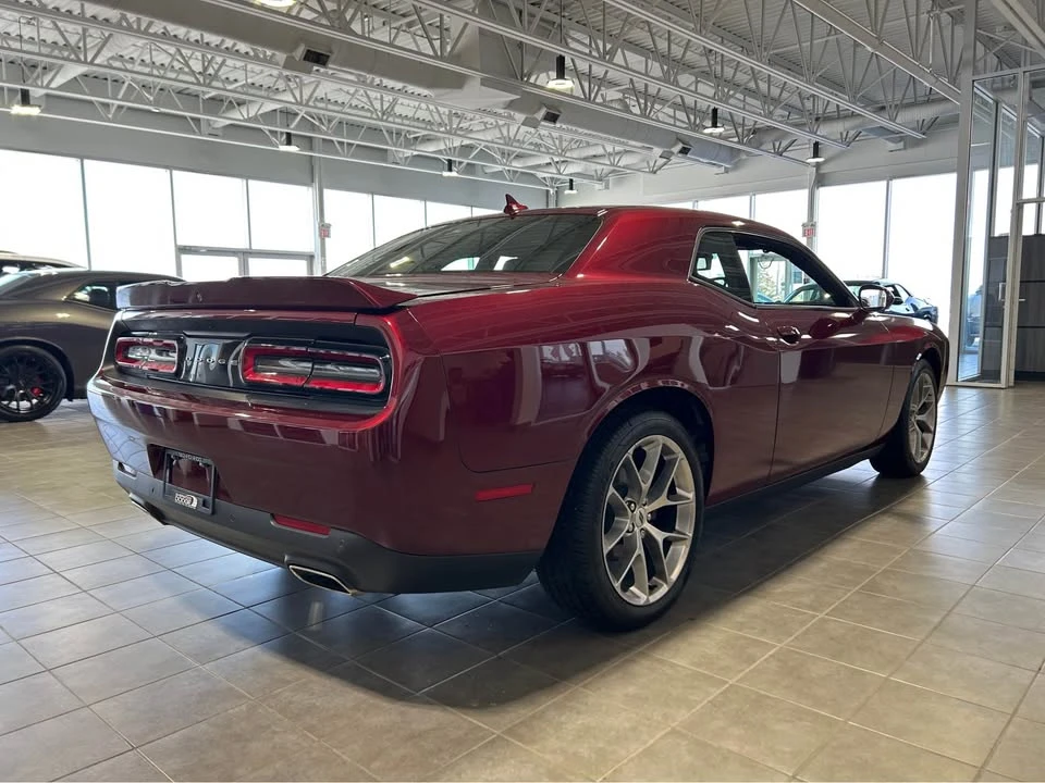2020 Dodge Challenger 3rd Gen - Image 8 of 10