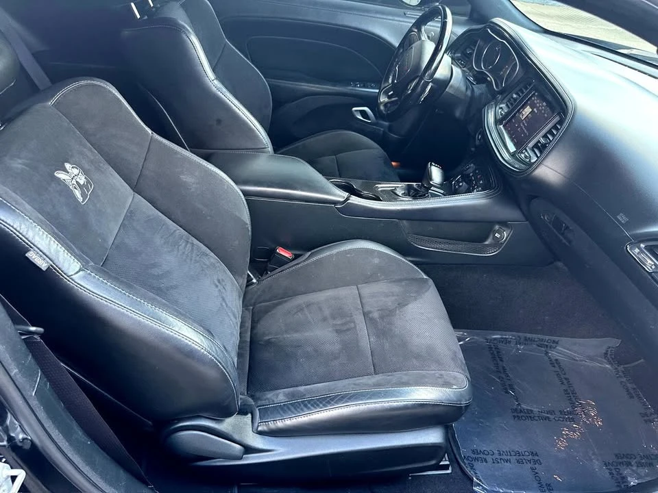 2020 Dodge Challenger 3rd Gen - Image 18 of 19