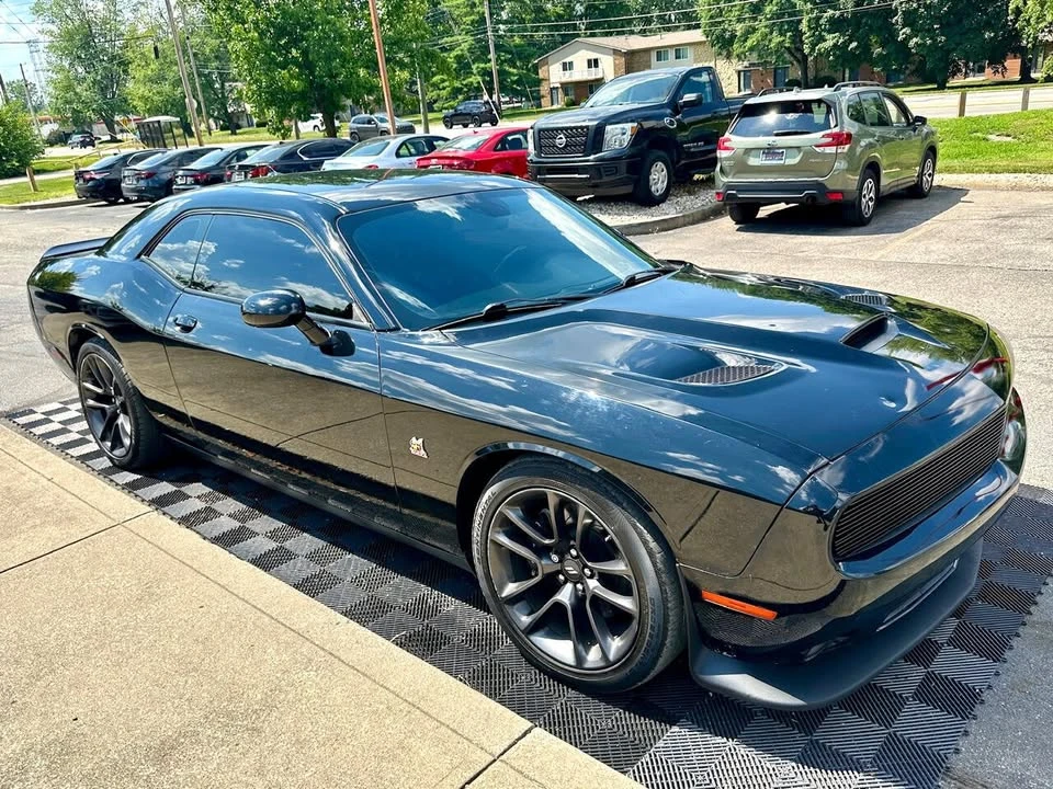 2020 Dodge Challenger 3rd Gen - Image 2 of 19