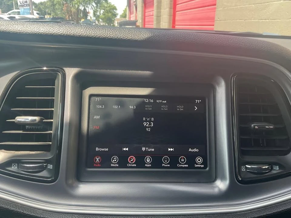 2020 Dodge Challenger 3rd Gen - Image 12 of 18