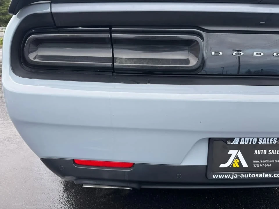 2020 Dodge Challenger 3rd Gen - Image 12 of 15