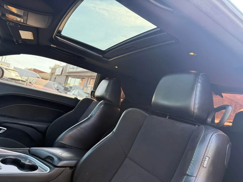2020 Dodge Challenger 3rd Gen - Image 9 of 14