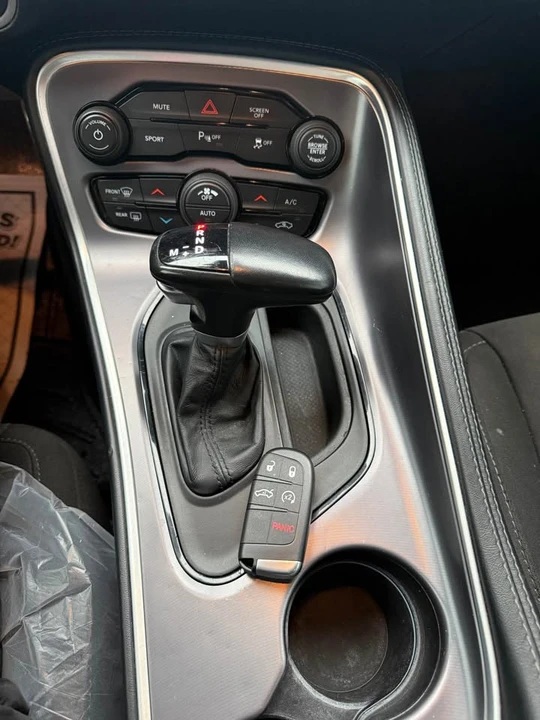 2020 Dodge Challenger 3rd Gen - Image 13 of 18