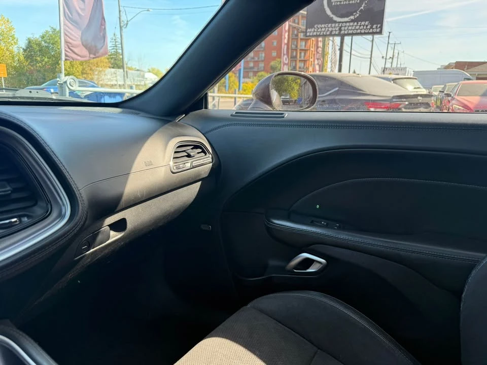 2020 Dodge Challenger 3rd Gen - Image 11 of 14