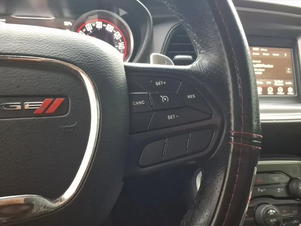2020 Dodge Challenger 3rd Gen - Image 16 of 20
