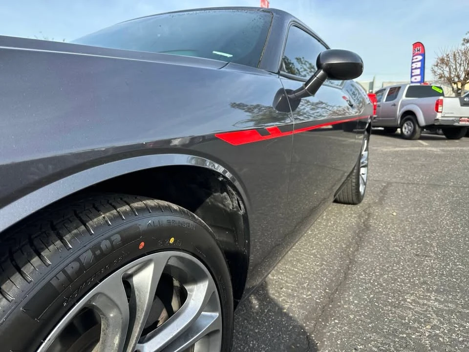 2020 Dodge Challenger 3rd Gen - Image 16 of 20